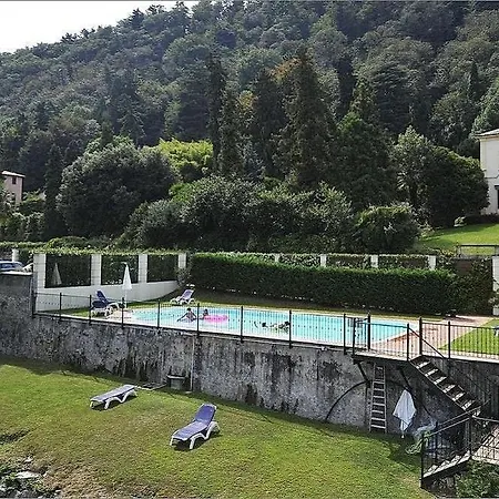 Appartement Sleeps 4 Pool Wifi *