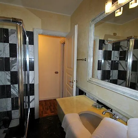 Sleeps 4 Pool Wifi Appartement *