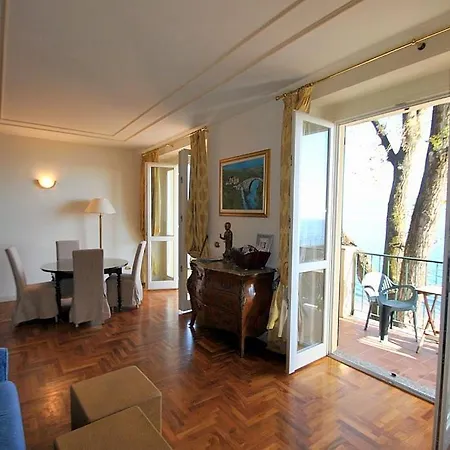 Appartement Sleeps 4 Pool Wifi Meina