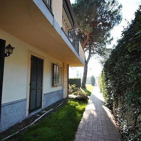 Appartement Sleeps 4 Pool Wifi *